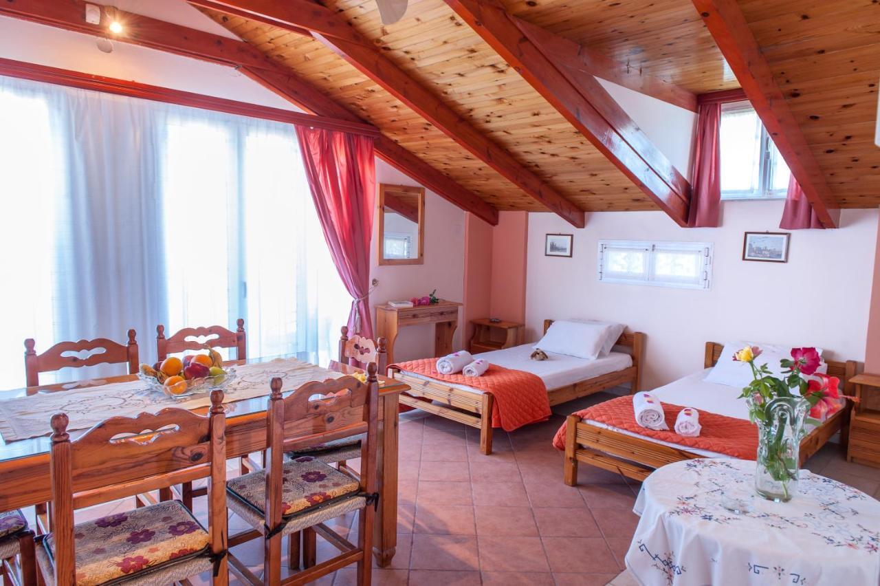 Sea Side Studios Планос Номер фото